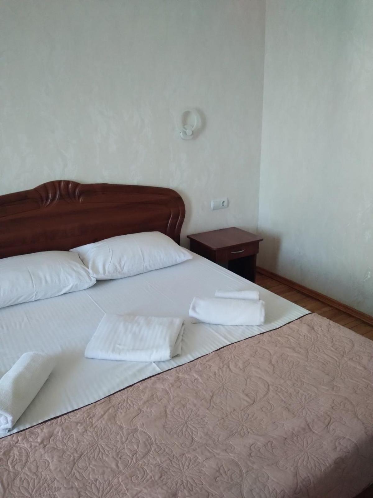 Hotel Tourist Rivne Exterior photo